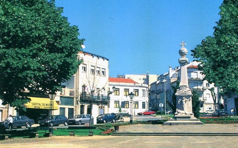 Grande Guerra | As festas pós-Armistício e o monumento aos mortos na Praça 9 de Abril em Vila Nova de Famalicão