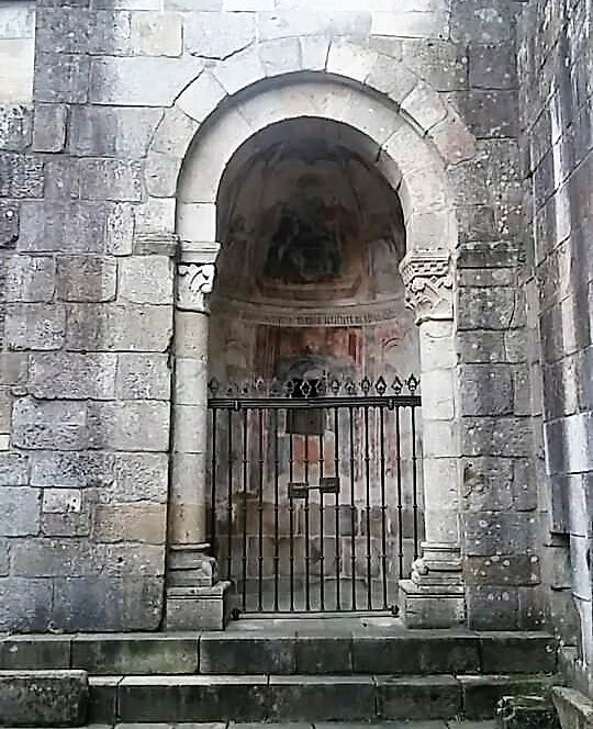 A Capela de Nossa Senhora do Loreto e a catedral românica do bispo D. Pedro de Braga