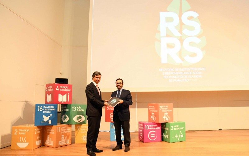 RSRS | Jorge Moreira da Silva destaca políticas pioneiras de Vila Nova de Famalicão: ‘O mundo é a soma de todos nós’