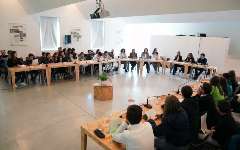 Ambiente | Eco Parlamento de Guimarães visa mudar o mundo para melhor