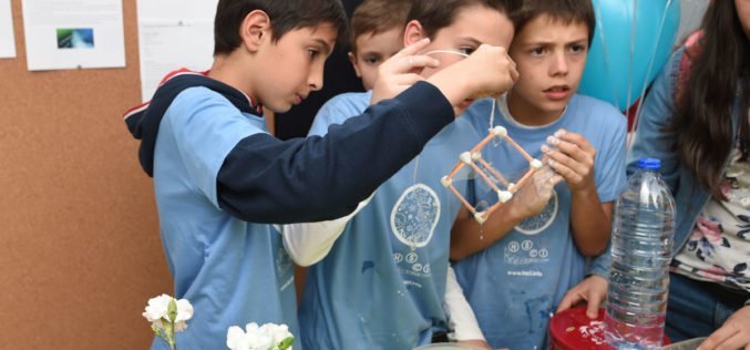 Ensino | ‘Há Cientistas na Escola’ assinalou abertura à comunidade em Dia do Agrupamento André Soares