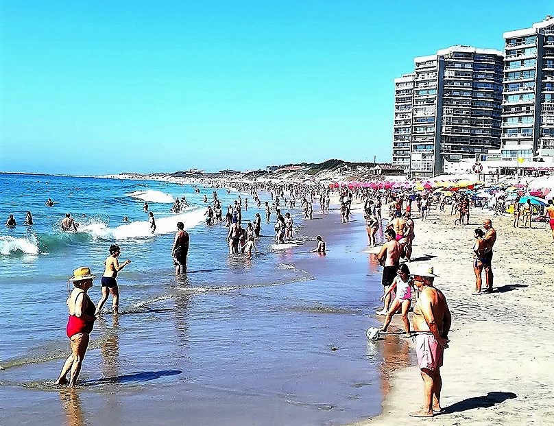praia de ofir - ambiente - não poluição - praia - mar - lazer - zero