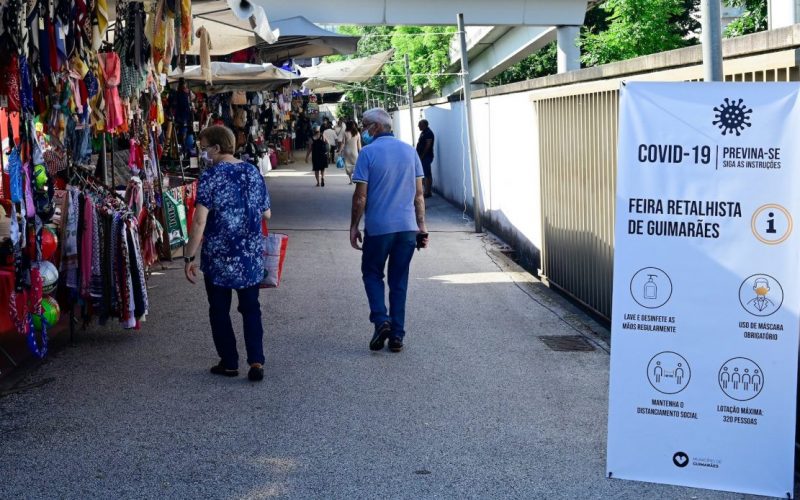 Comércio | Guimarães isenta taxas a feirantes e comerciantes em 2021