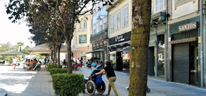 Turistas estupefactos com ação de ‘plogging’ em Braga