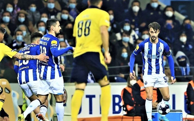 FC Porto – FC Famalicão de sentido quase único resulta em 3-1