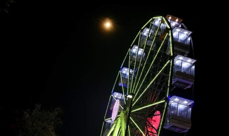 pai natal - lugar do natal - famalicão - natal - cidade - animação - festa festividades natalícias - mercadinho - porto de encontro - iluminações de natal - árvore de natal - programa - comércio - lazer - família - menino jesus - crianças
